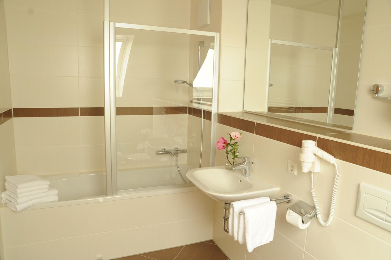 Beierleins Hotel & Catering Gmbh Reichenbach  Δωμάτιο φωτογραφία